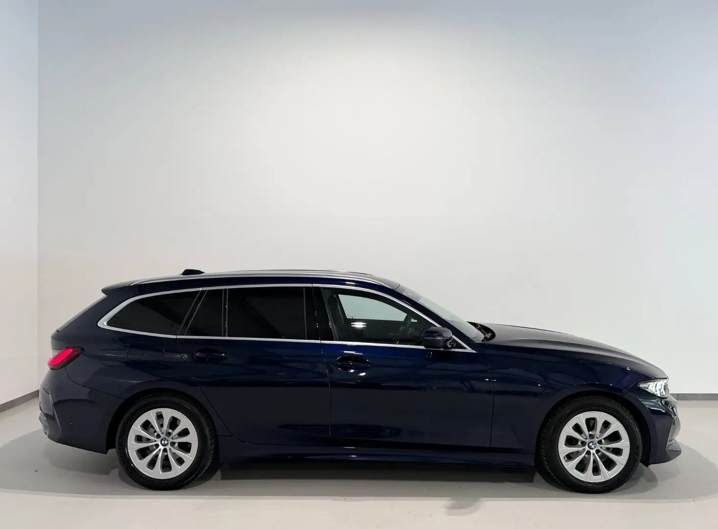 BMW 320 D G21 LCI/CockpitPRO/HEAD-UP/KEYLESS/ACC/Kamera Blau - 2