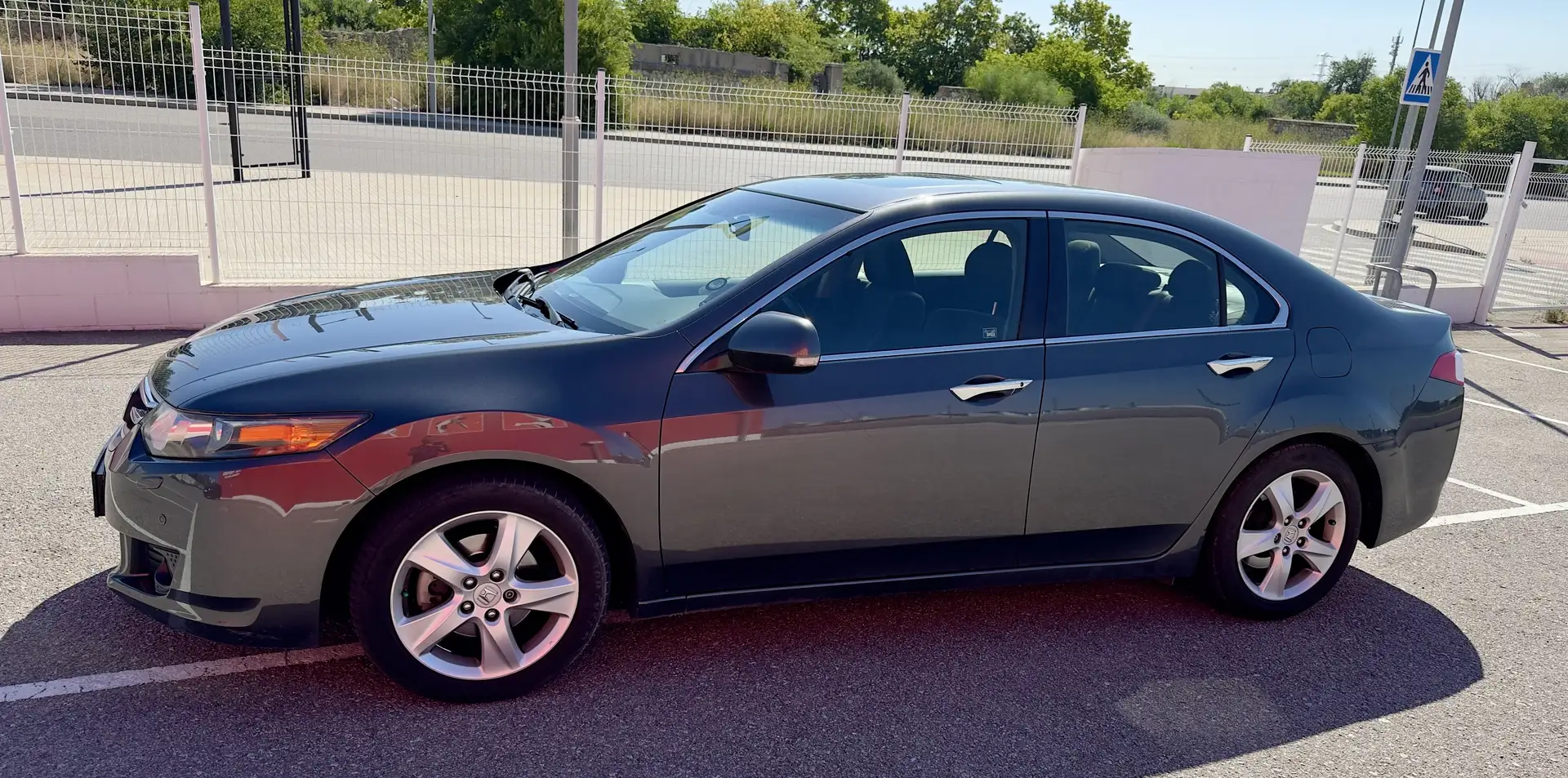 Honda Accord 2.2i-DTEC Executive - 1