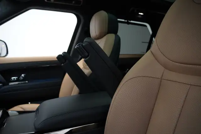 Land Rover Range Rover Sport P550e 3.0 PHEV Autobiography Ansicht 46