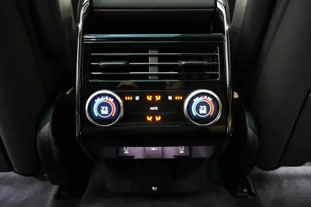 Land Rover Range Rover Sport P550e 3.0 PHEV Autobiography Ansicht 19