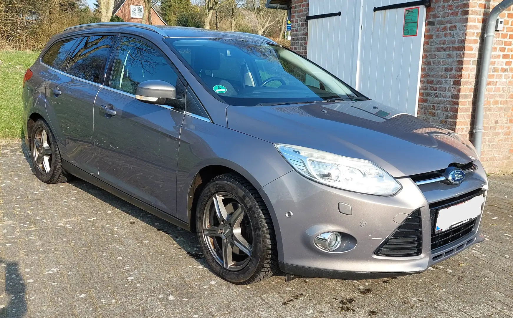Ford Focus Focus Turnier Turnier 1.6 EcoBoost Start-Stopp-Sys Bronce - 2