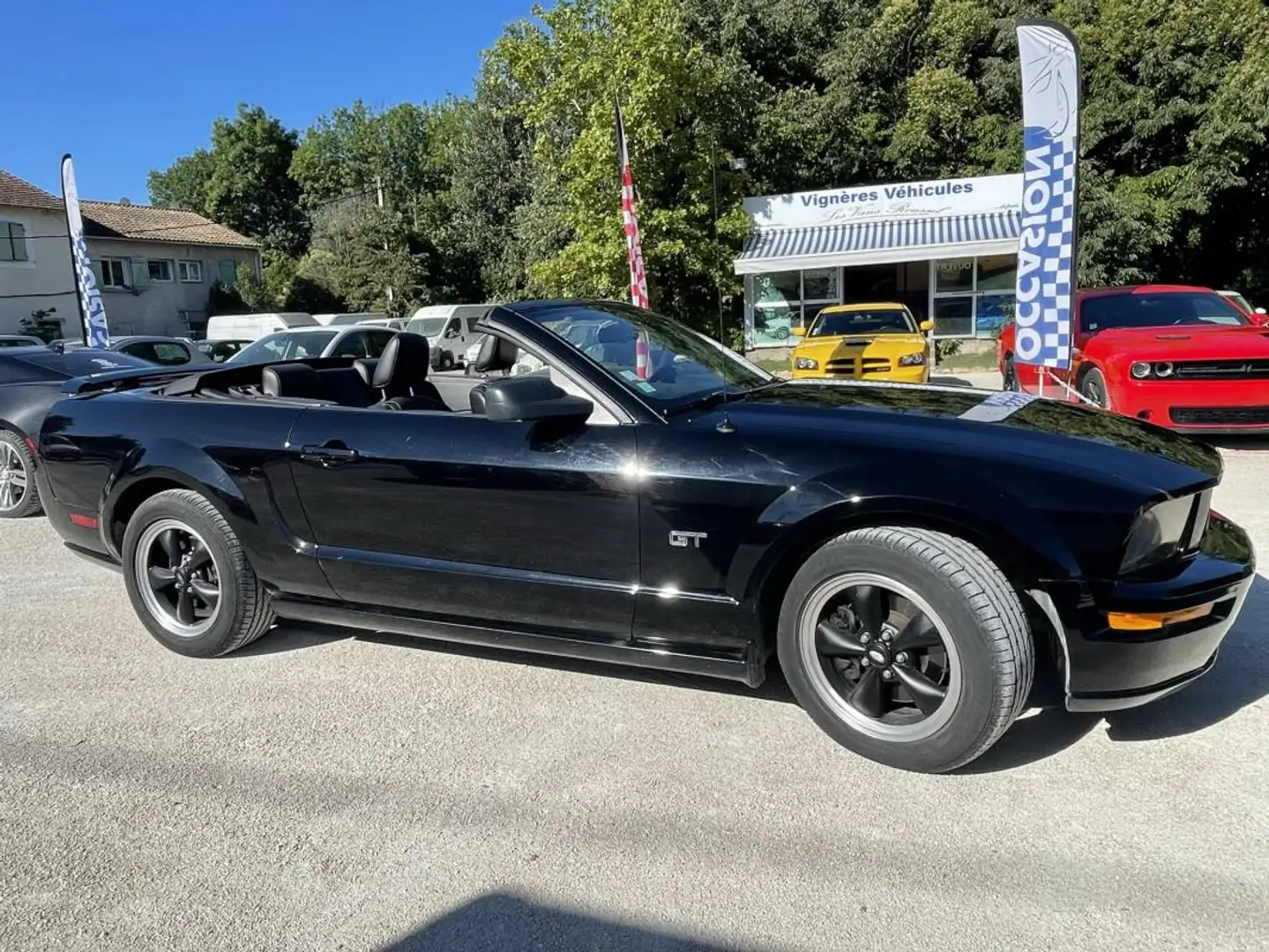 Ford Mustang GT 4.6 V8 304 CV Schwarz - 2