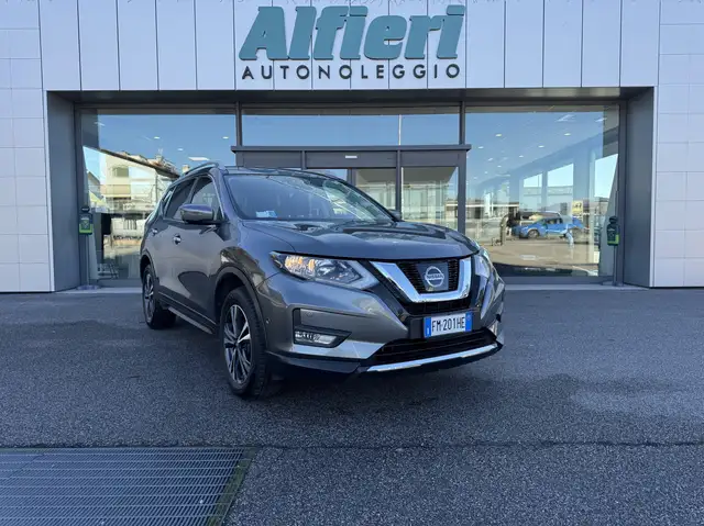 Nissan X-Trail X-Trail 2.0 dci Tekna E6B 4wd xtronic Navi Camera