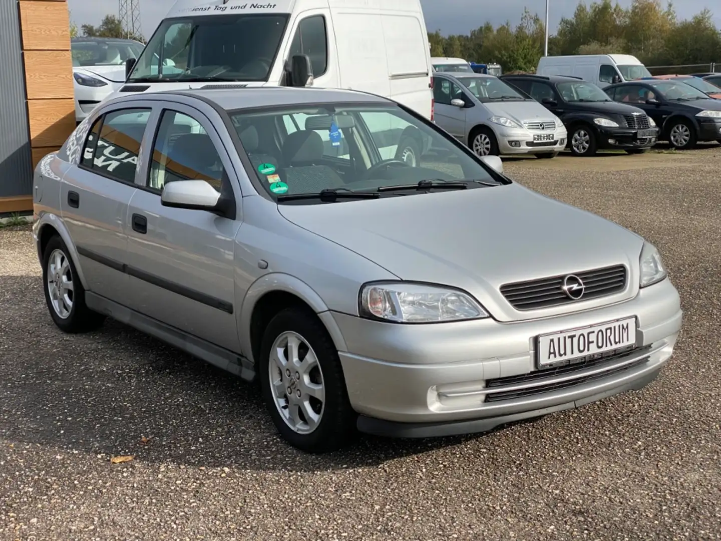 Opel Astra 1.6 Selection KLIMAANLAGE* STANDHEIZUNG* Silber - 2