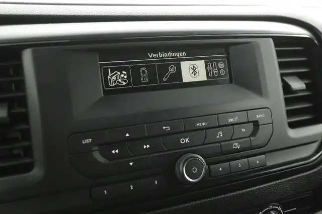 Opel Vivaro-E view 15