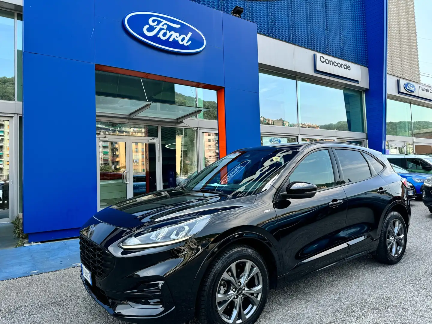 Ford Kuga Kuga 2.5 Fhev ST-Line 2wd 190cv cvt Nero - 1