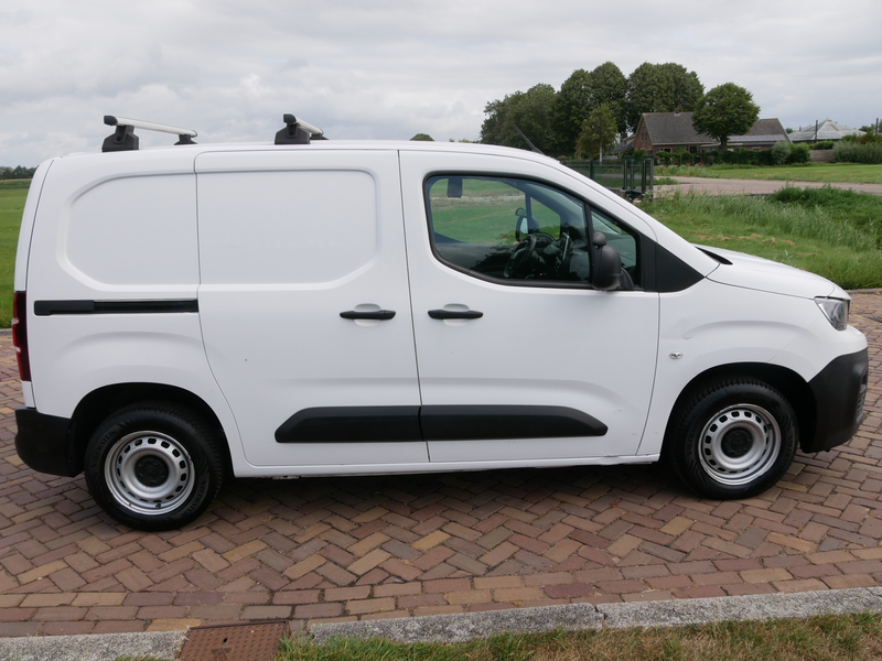 Peugeot Partner 1.5 BlueHDI Premium 2021 AC — photo 8