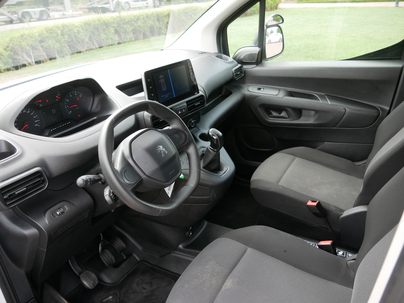 Peugeot Partner 1.5 BlueHDI Premium 2021 AC — photo 9