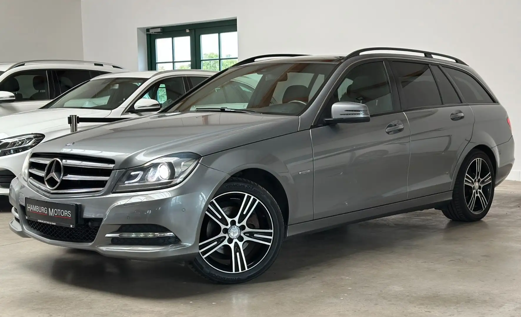 Mercedes-Benz C 180 CGI T 7G-DCT AMG EDITION-C ALCANT/XEN/PANO Silber - 2