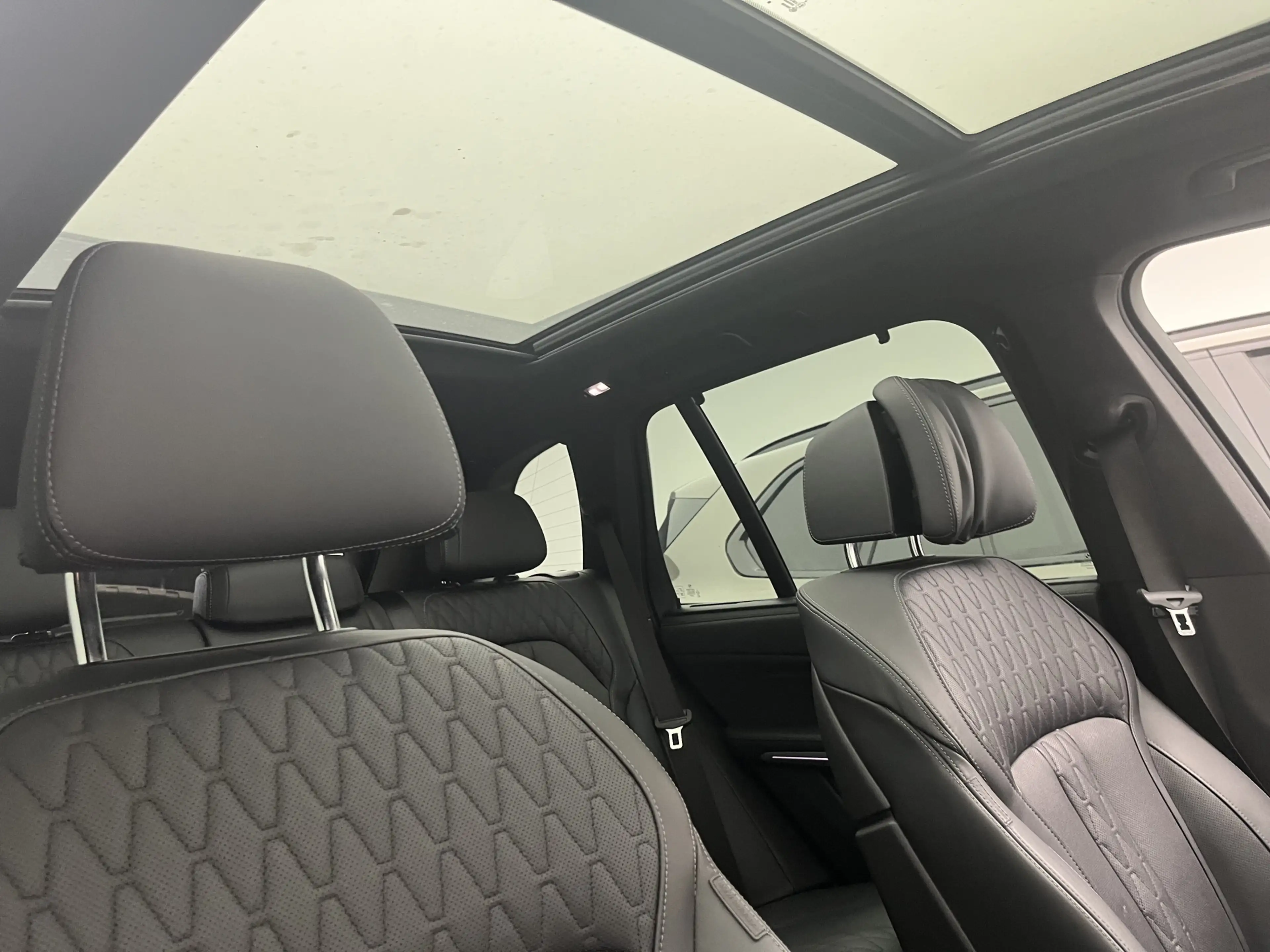 BMW X5 xDrive50e M-Sport | Panorama | Driving Assistant P — photo 7