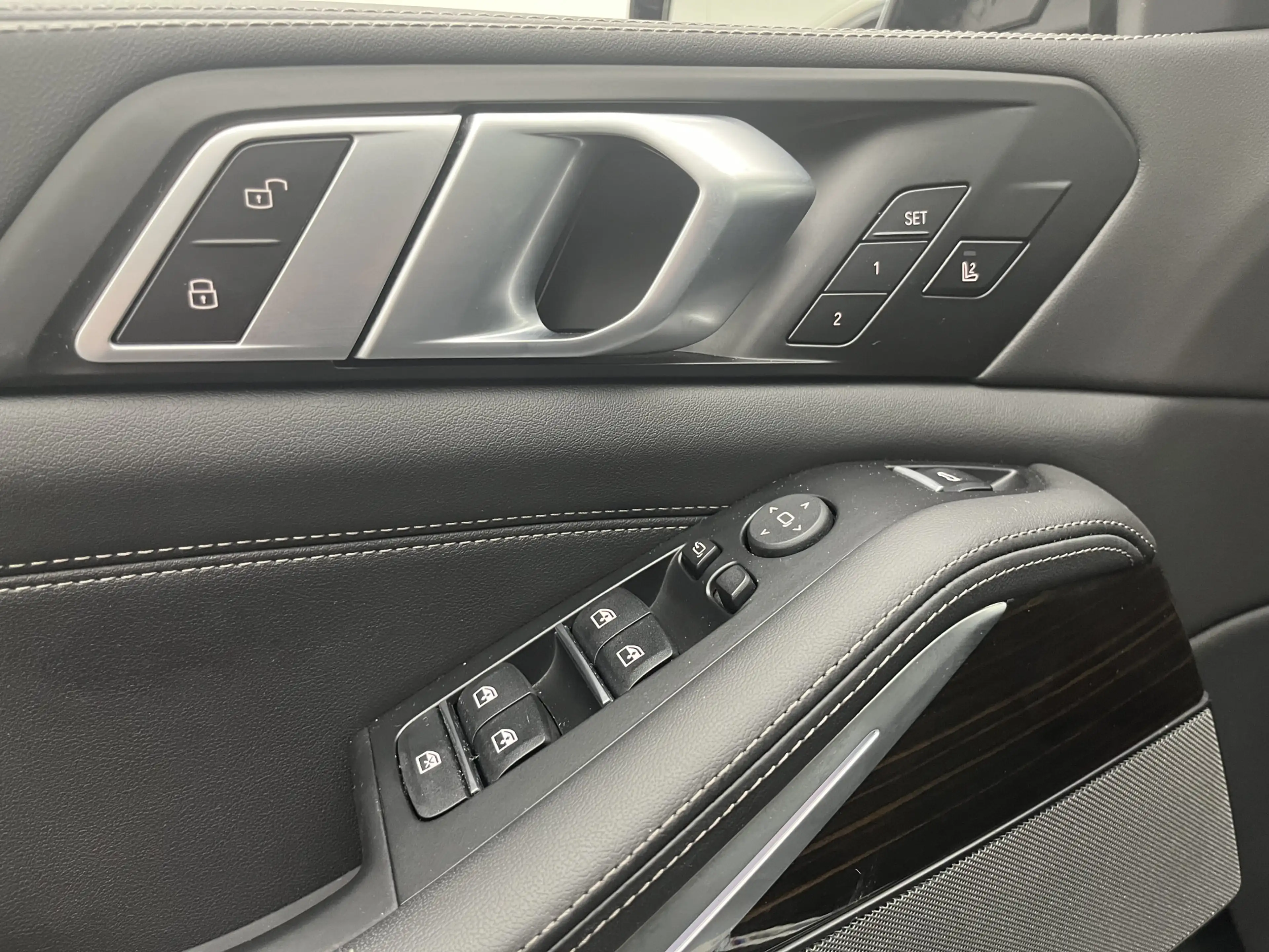 BMW X5 xDrive50e M-Sport | Panorama | Driving Assistant P — photo 13