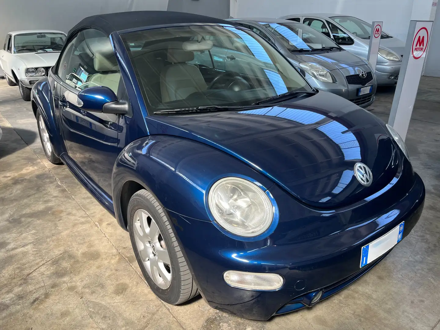 Volkswagen New Beetle Cabrio 1.6 - OK NEOPATENTATI Blu/Azzurro - 1