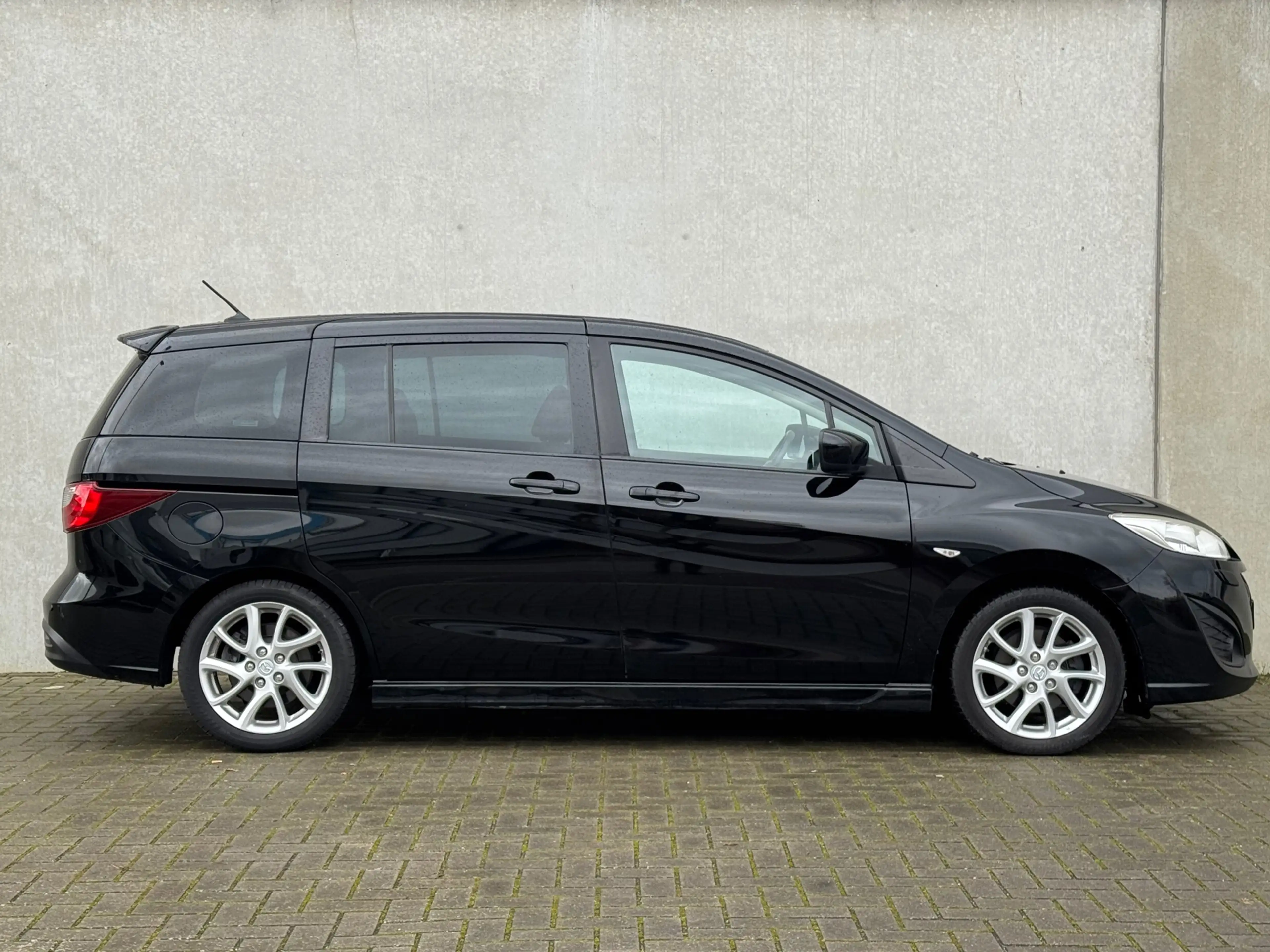 Mazda 5 2.0 GT-M ELEK SCHUIFDEUREN STOELVERWARMING CR CONT — photo 17