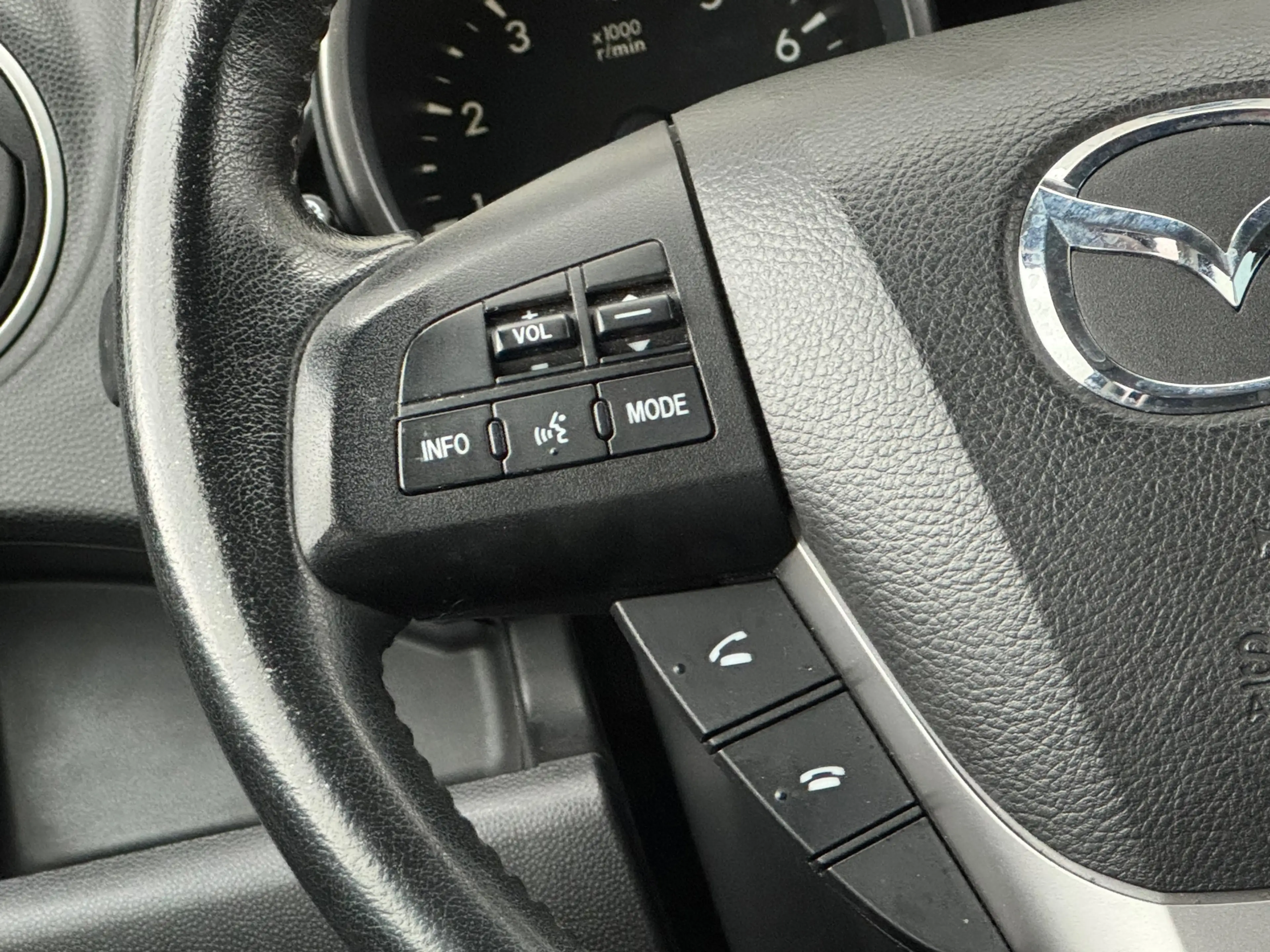 Mazda 5 2.0 GT-M ELEK SCHUIFDEUREN STOELVERWARMING CR CONT — photo 9