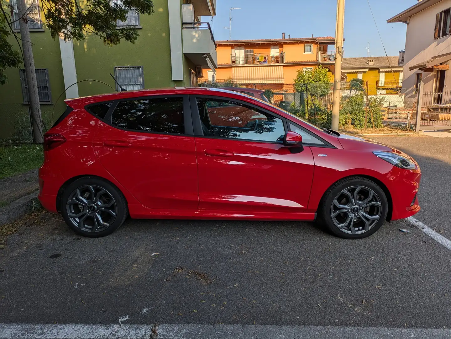 Ford Fiesta 5p 1.0 ecoboost ST-Line s&s 100cv my18 Rosso - 2