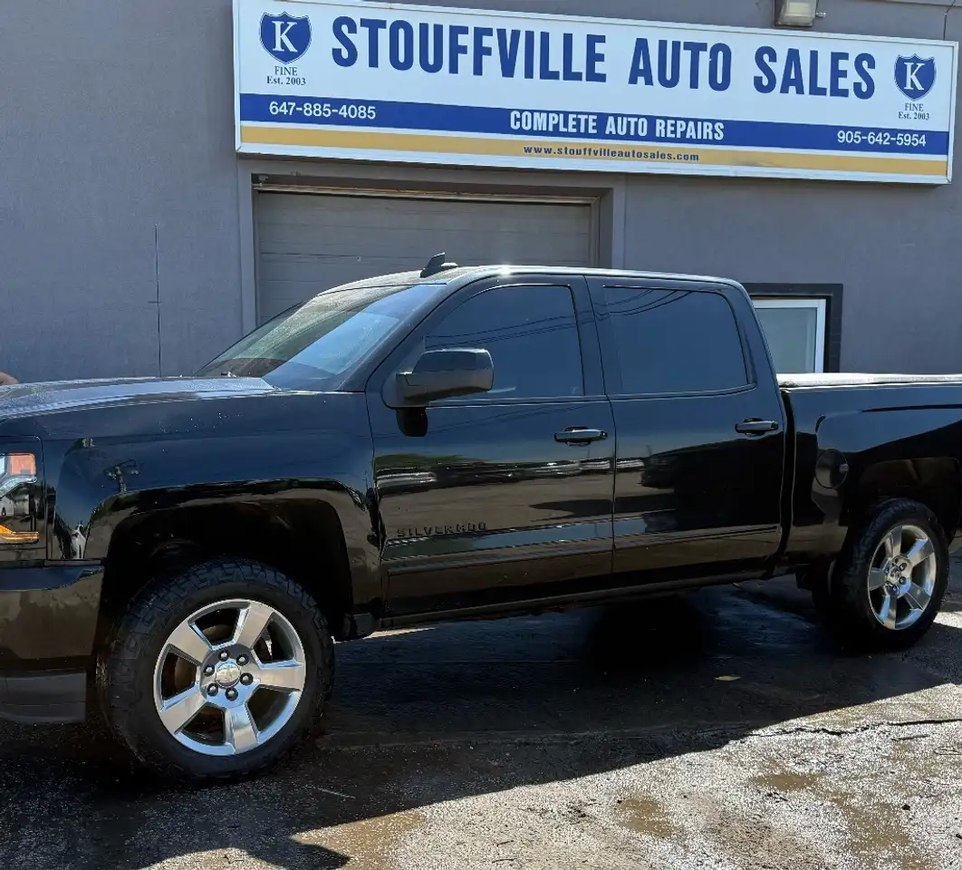 Chevrolet Silverado 1500 снимка Chevrolet Silverado 1500
