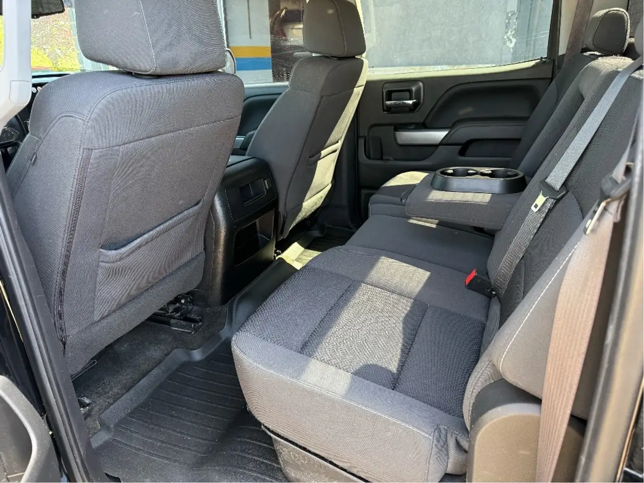 Chevrolet Silverado 1500 снимка Chevrolet Silverado 1500