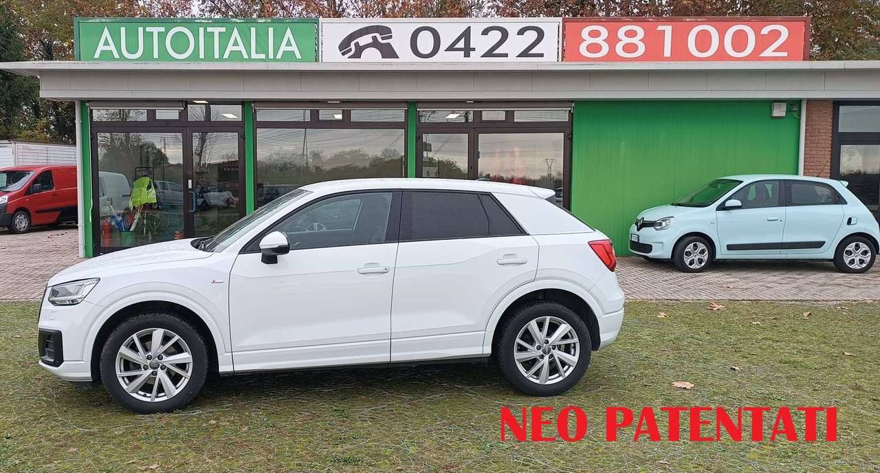 Audi Q2 Q2 30 1.6 tdi Identity Black s-tronic my20