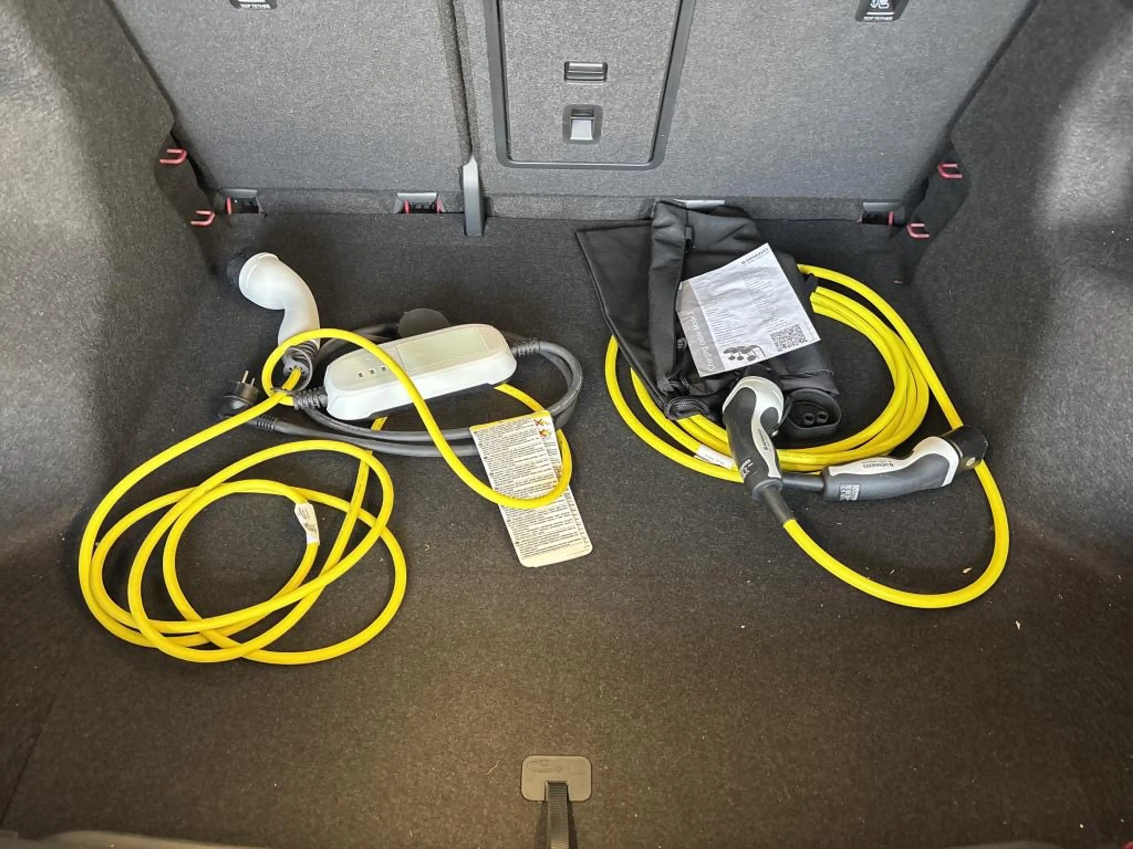Volkswagen ID.5 GTX 4Motion Sport-Paket Plus*21Zoll*PANORAMA*Design-Paket* — photo 11
