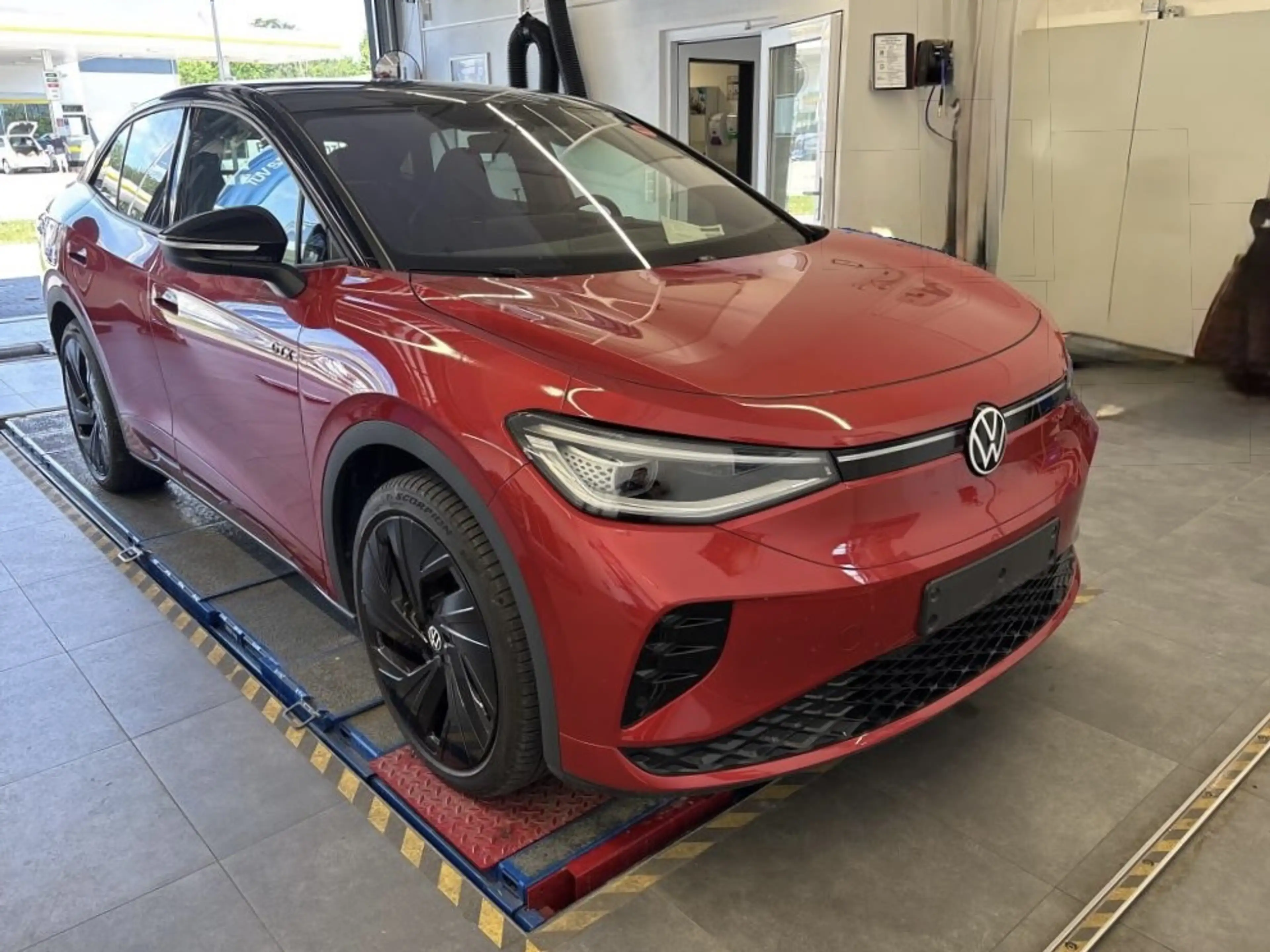 Volkswagen ID.5 GTX 4Motion Sport-Paket Plus*21Zoll*PANORAMA*Design-Paket* — photo 2