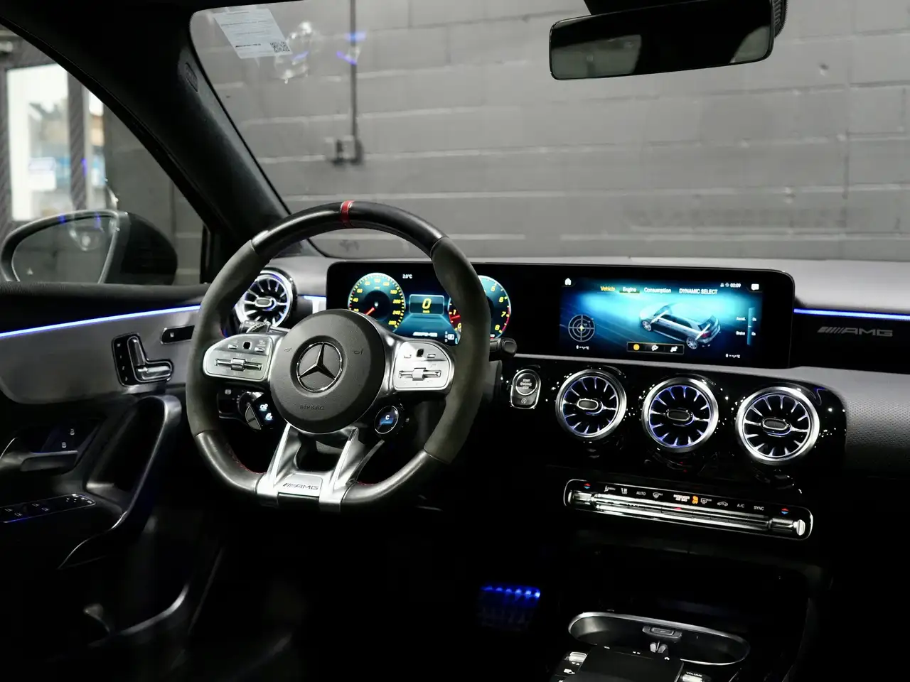 Mercedes-Benz A-Class снимка Mercedes-Benz A-Class