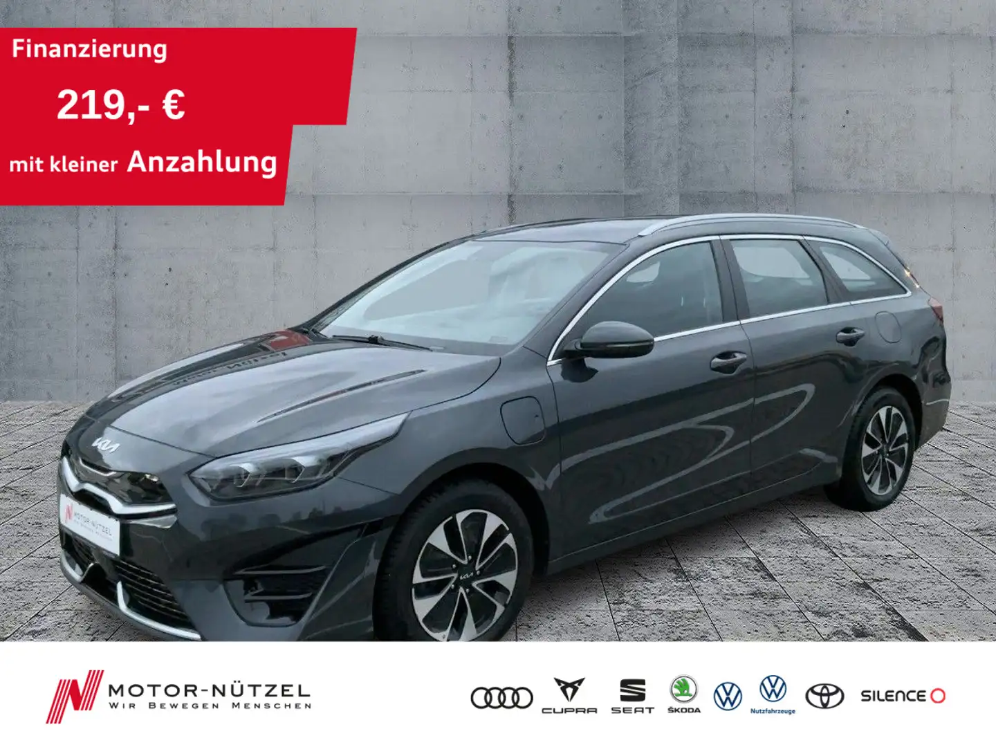 Kia Ceed SW / cee'd SW Ceed SW 1.6 GDI PlugIn Bi-LED+NAV+ACC+SHZ+KAMERA Grau - 1