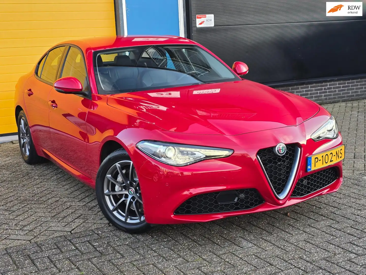 Alfa Romeo Giulia 2.0T Sport / AUT / ECC / Elek Pakket / Stuurverwar Rouge - 1