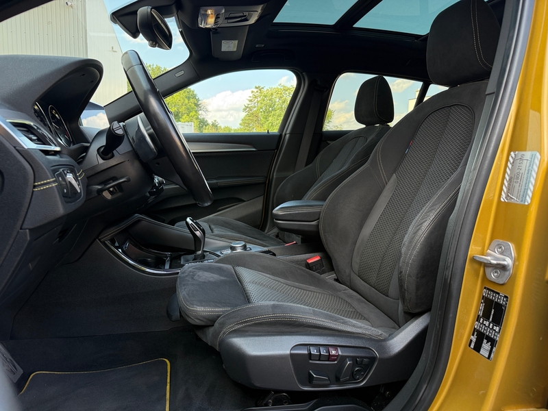 BMW X2 sDrive 18 d M Sport *AHK*Pano*Keyless* — photo 9