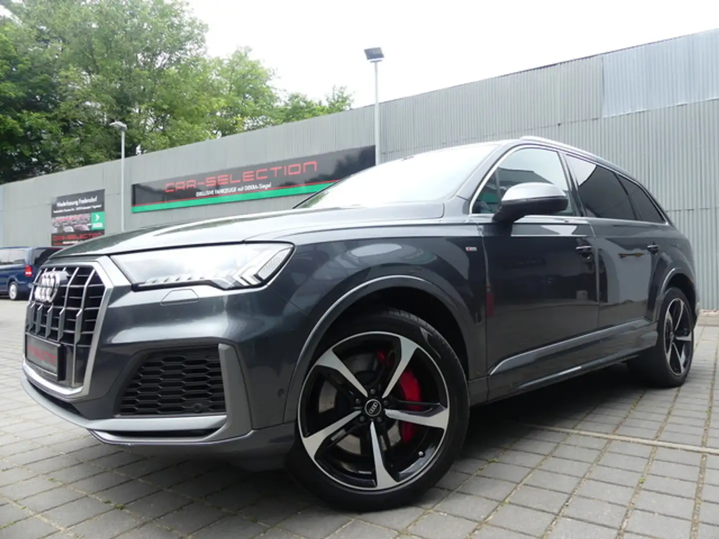 Audi Q7 55 TFSI e quattro S line MATRIX/S-SITZE/KAM/B&O Grau - 2