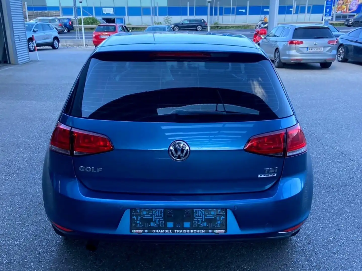 Volkswagen Golf Highline 1,2 TSI BMT DSG - 2