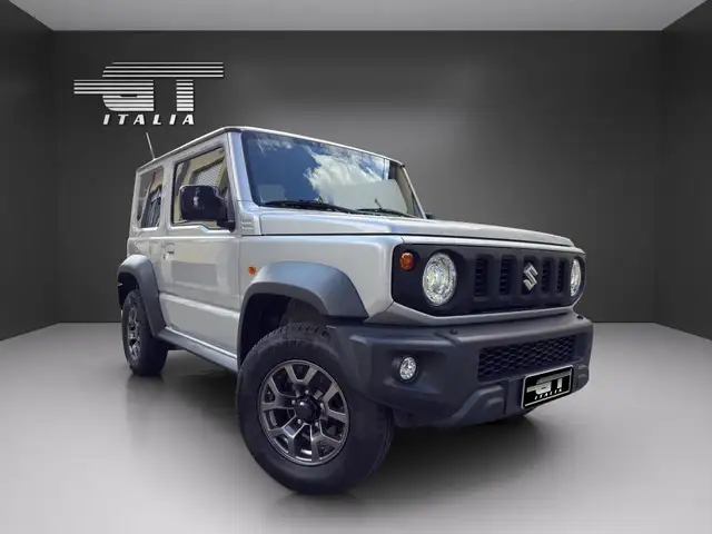 Suzuki Jimny Jimny 1.5 5MT Top