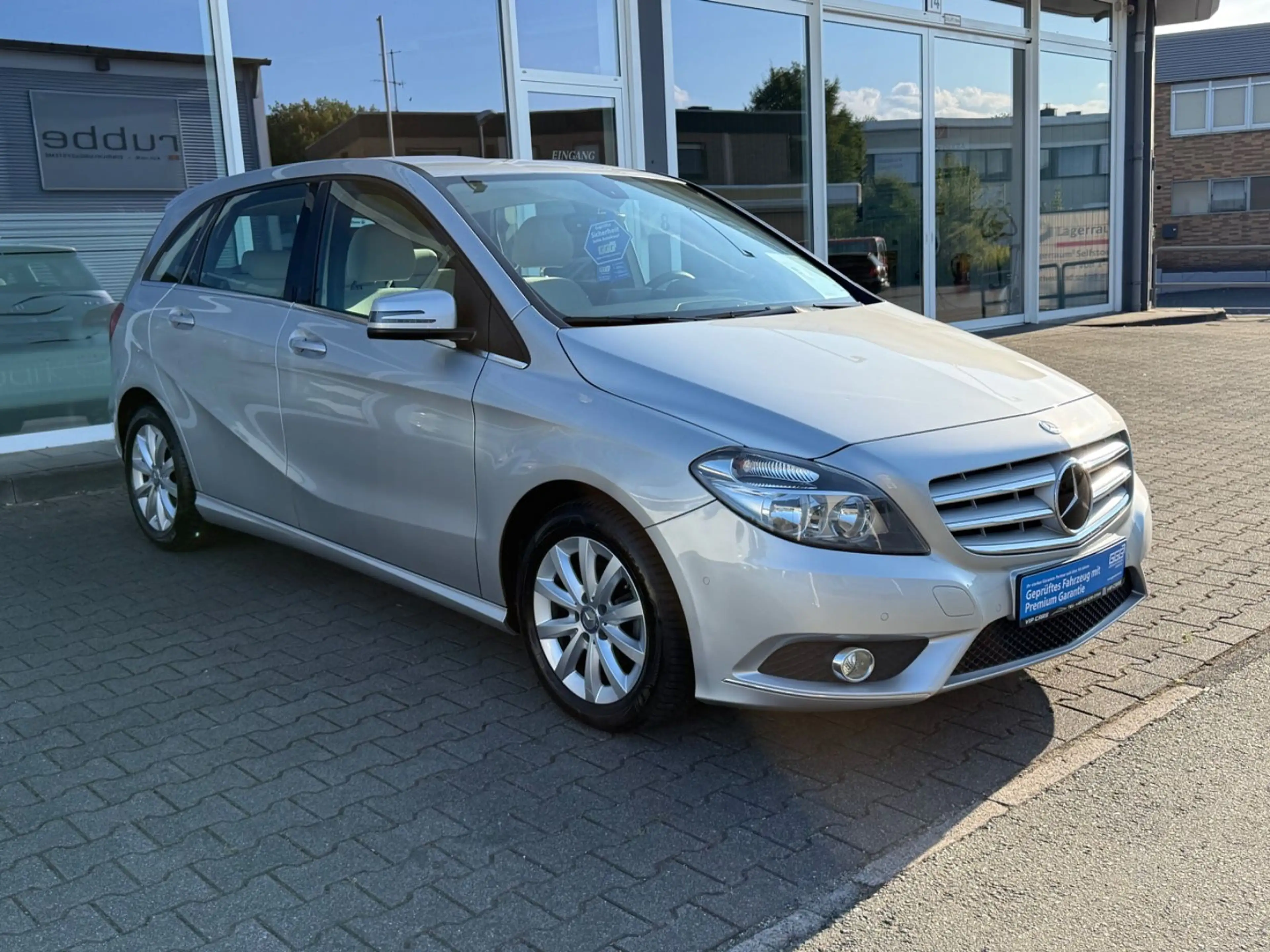 Mercedes-Benz B 180 CDI*SitzHz*Navi*Scheckheft bei MB*Garanti — photo 3