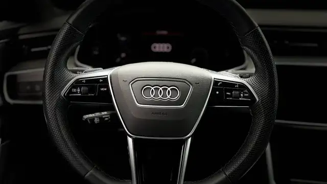 Audi A6 view 14
