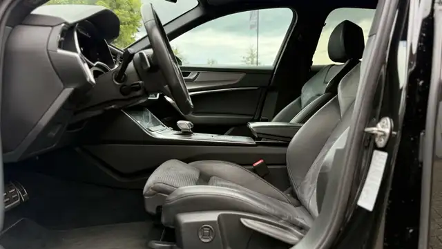 Audi A6 view 9