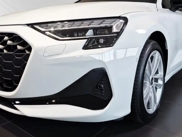 Audi A3 view 6