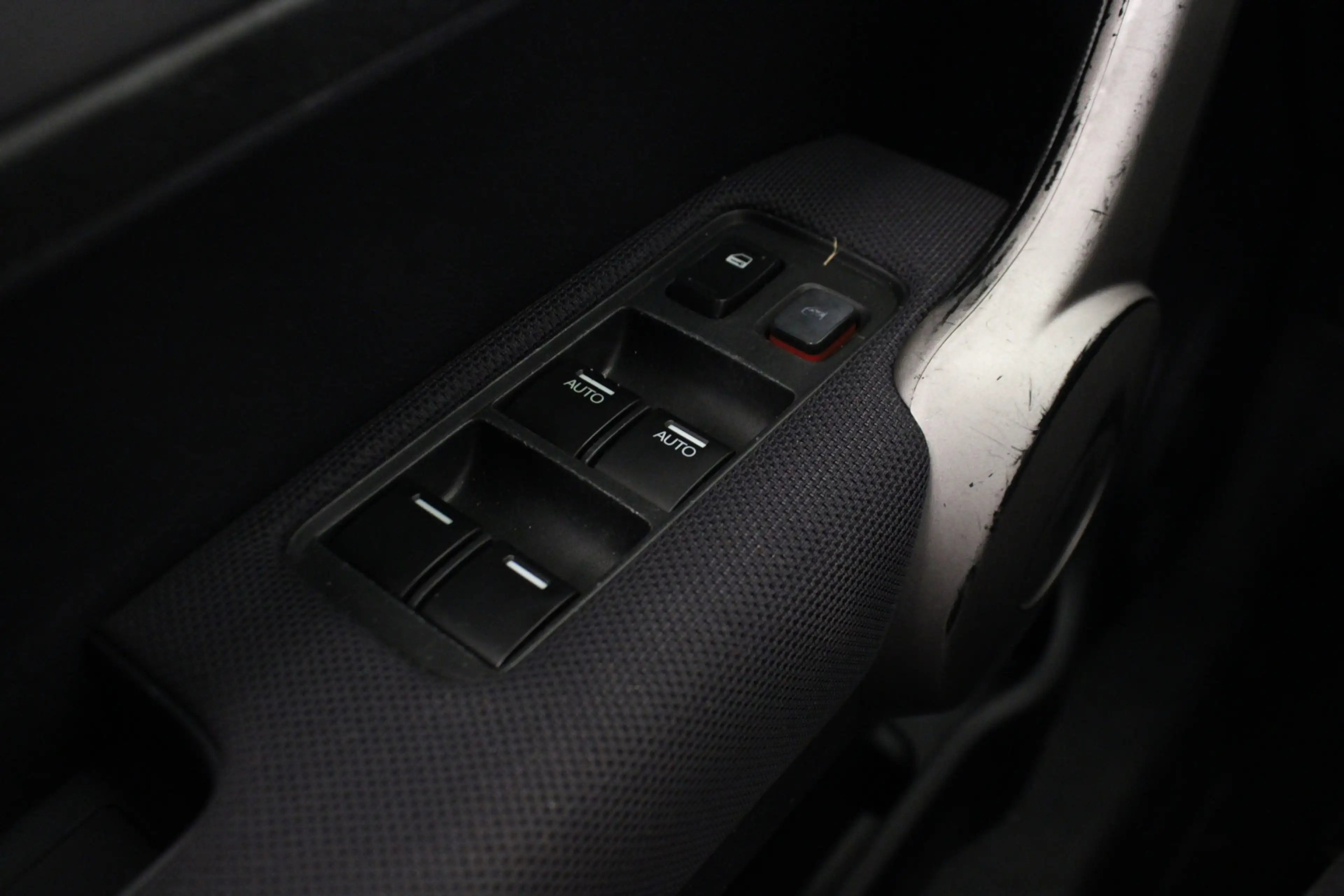 Honda CR-V 2.0i Elegance — photo 15