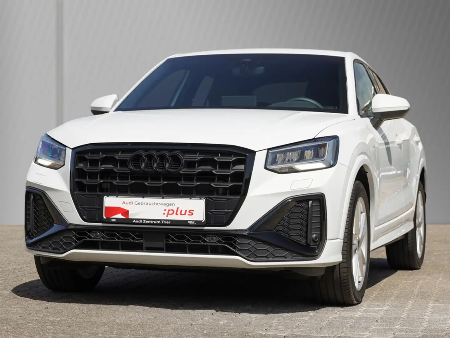 Audi Q2 35 TDI S line S tronic Weiß - 2