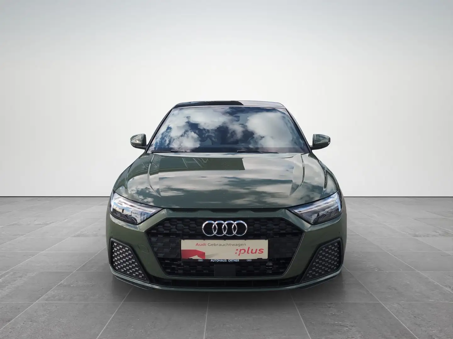 Audi A1 25 TFSI intense Grün - 2