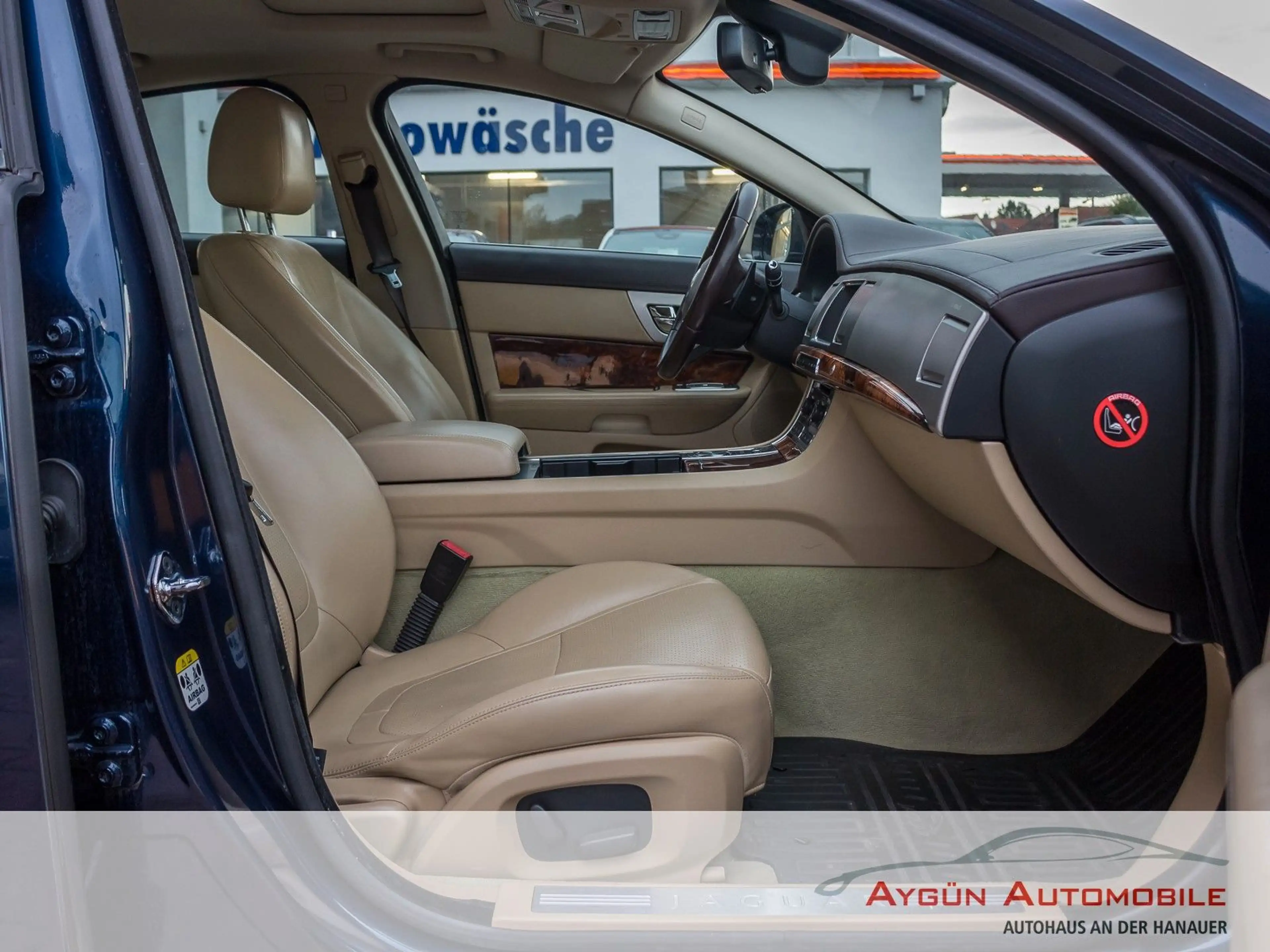 Jaguar XF S 3.0 V6 Diesel*Schiebedach*Memory*PDC*ACC* — photo 12