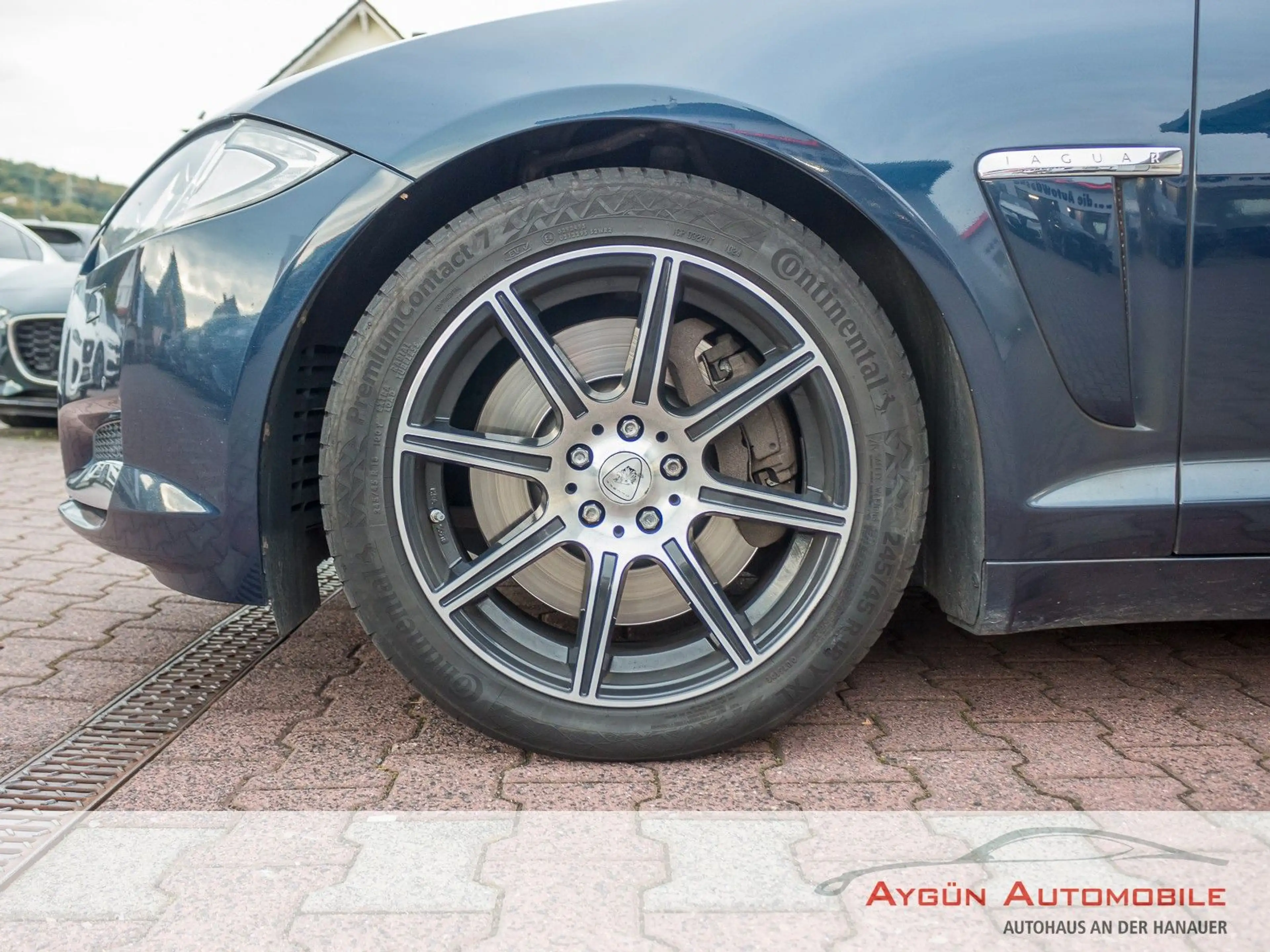 Jaguar XF S 3.0 V6 Diesel*Schiebedach*Memory*PDC*ACC* — photo 9