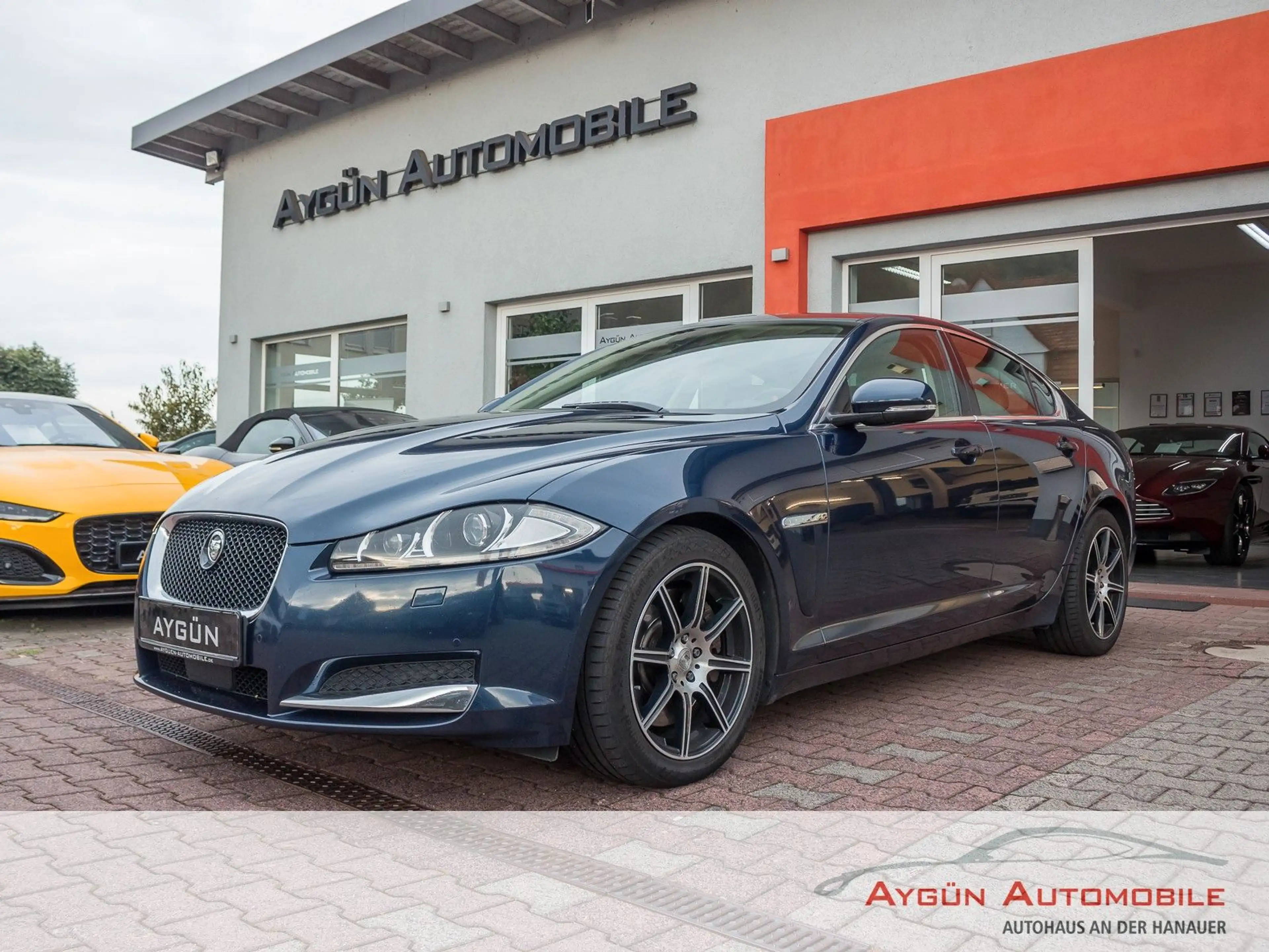 Jaguar XF S 3.0 V6 Diesel*Schiebedach*Memory*PDC*ACC*