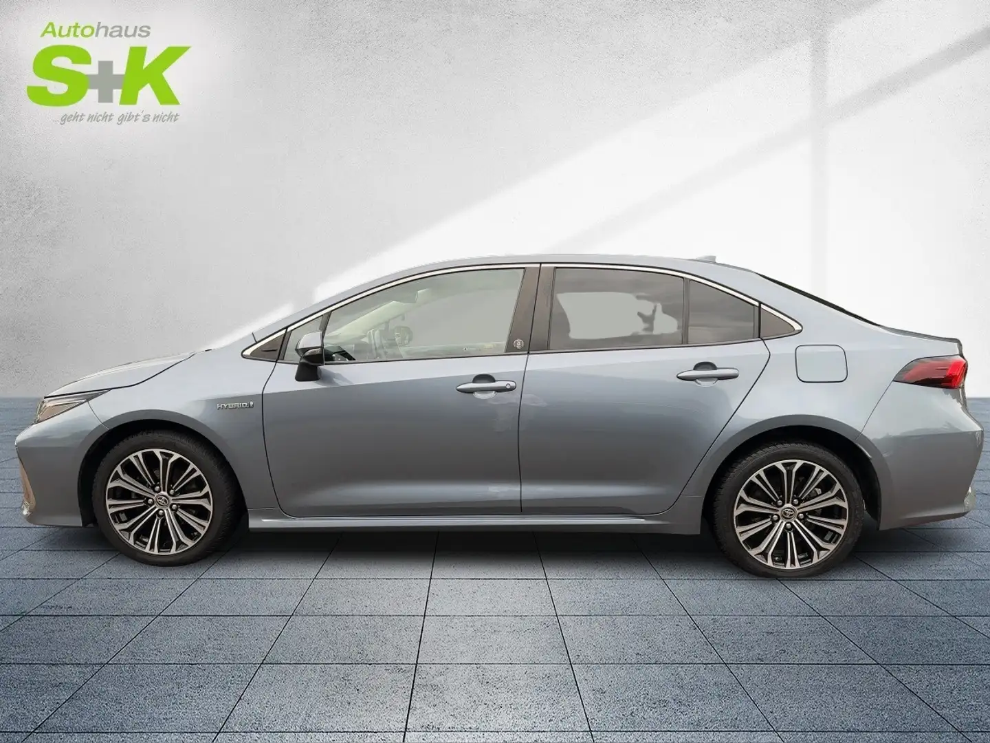 Toyota Corolla 1.8 Hybrid Team D++SHZ+TEMPOMAT+R-KAMERA Сірий - 2