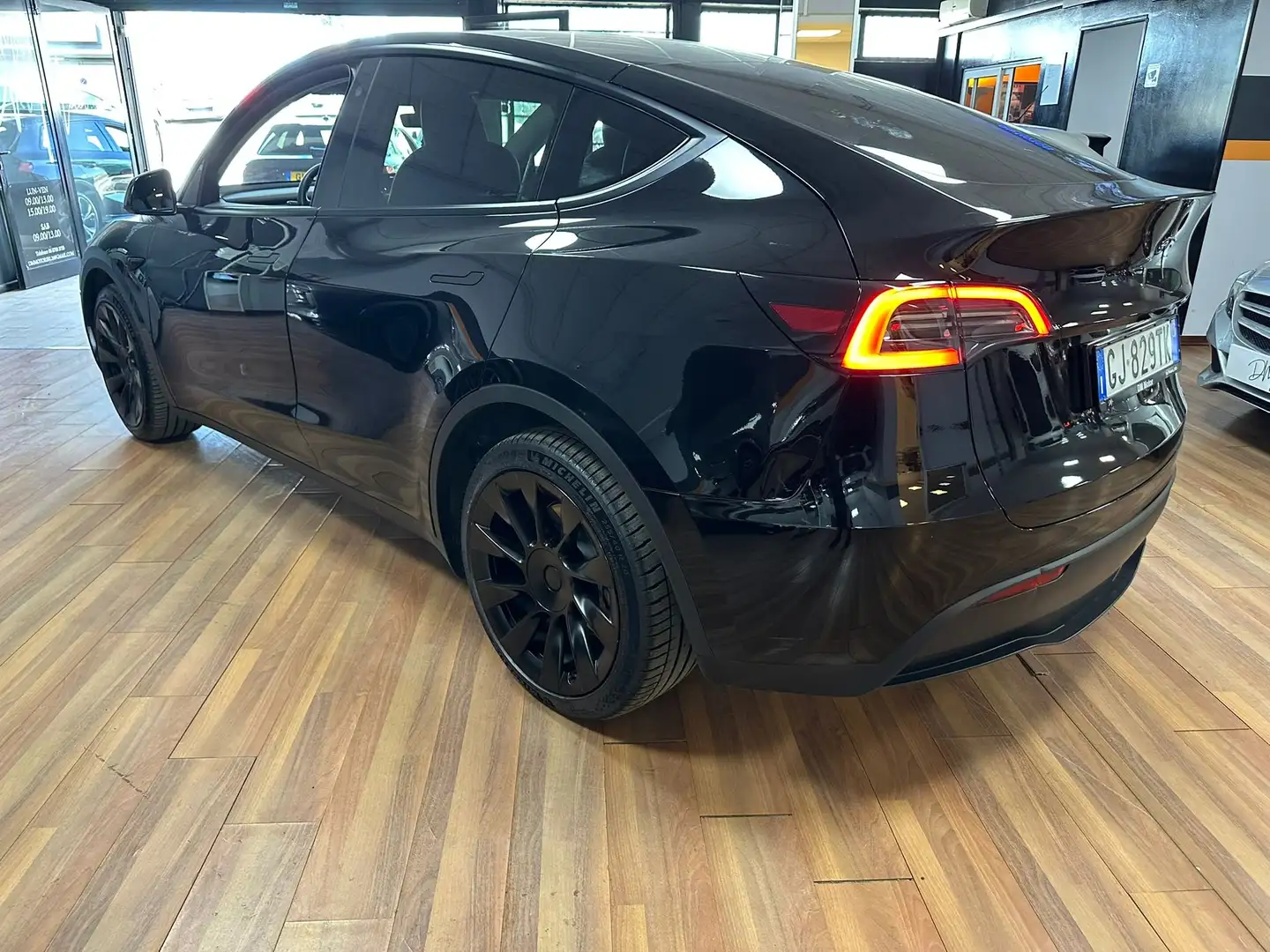 Tesla Model Y Model Y Long Range Dual Motor awd Nero - 2