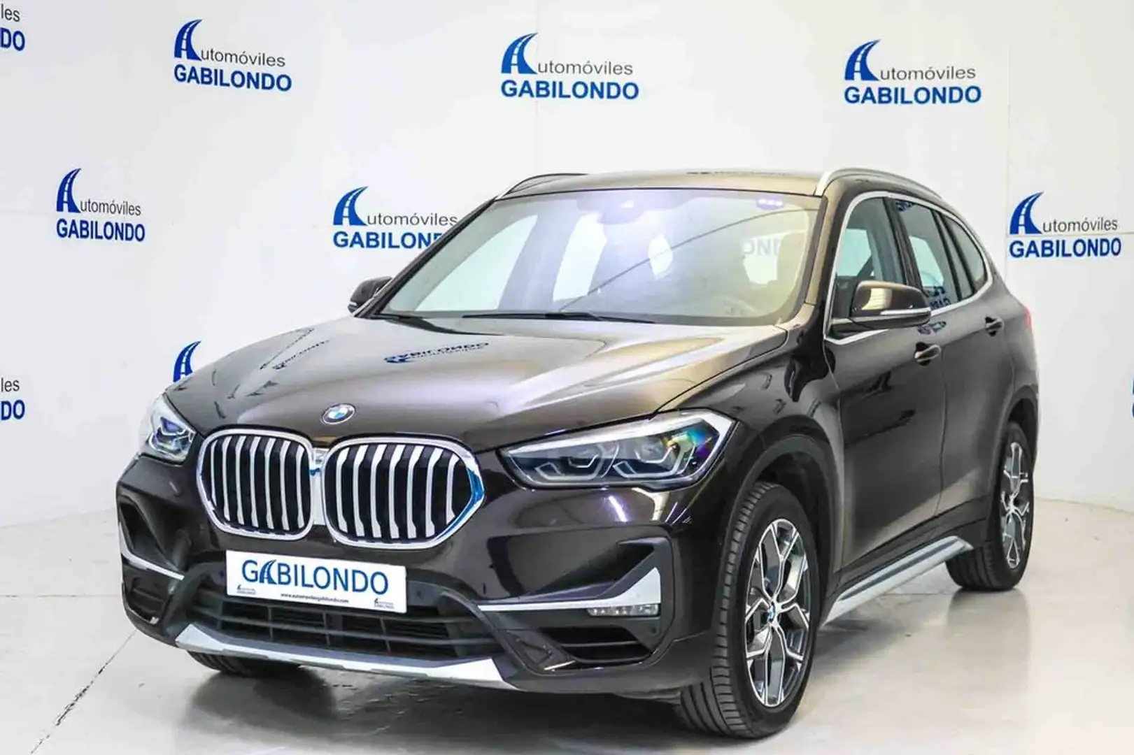BMW X1 sDrive20i DCT Amarillo - 1