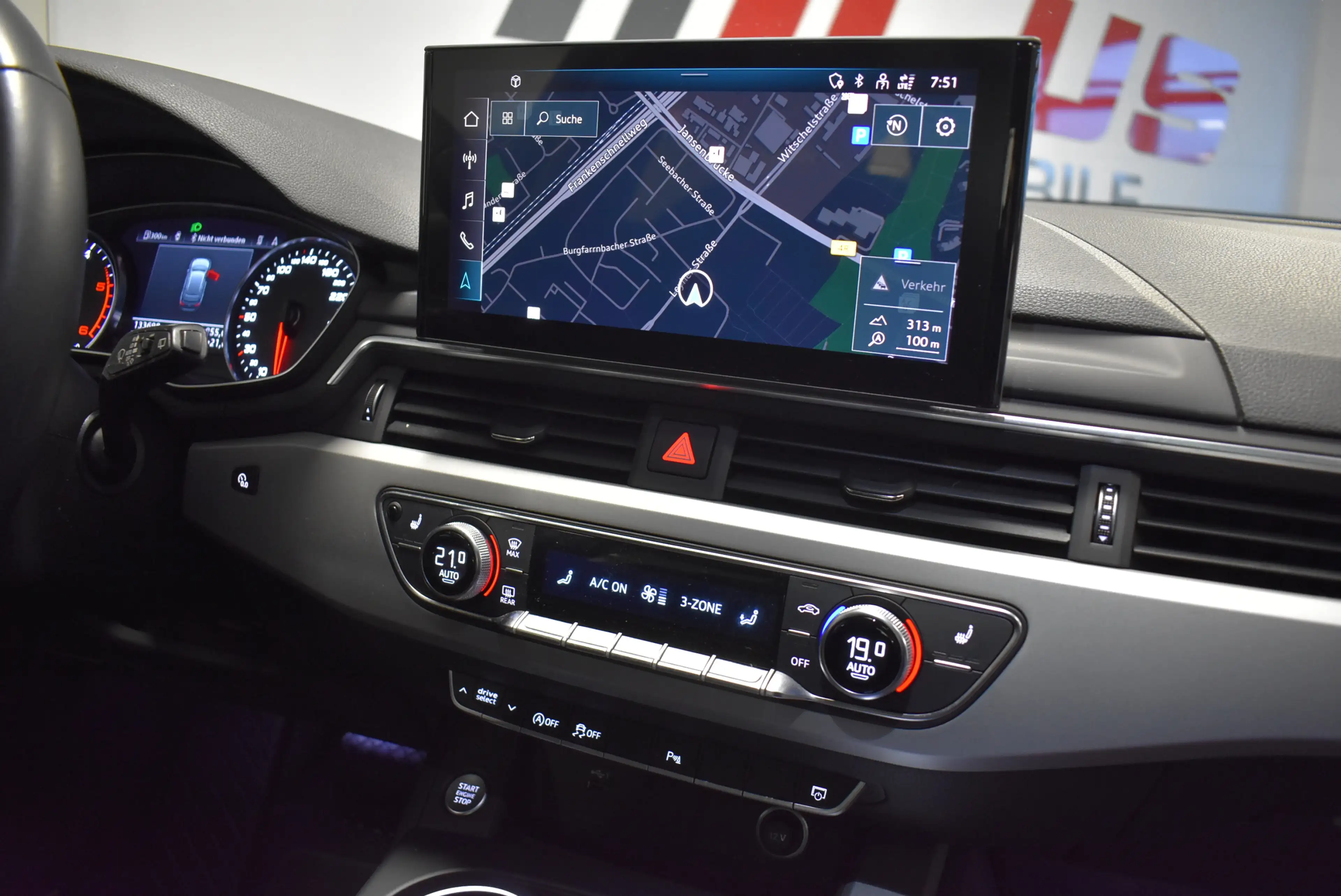 Audi A4 40 TDI advanced Navi LED Head-Up Panoram Temp — photo 8