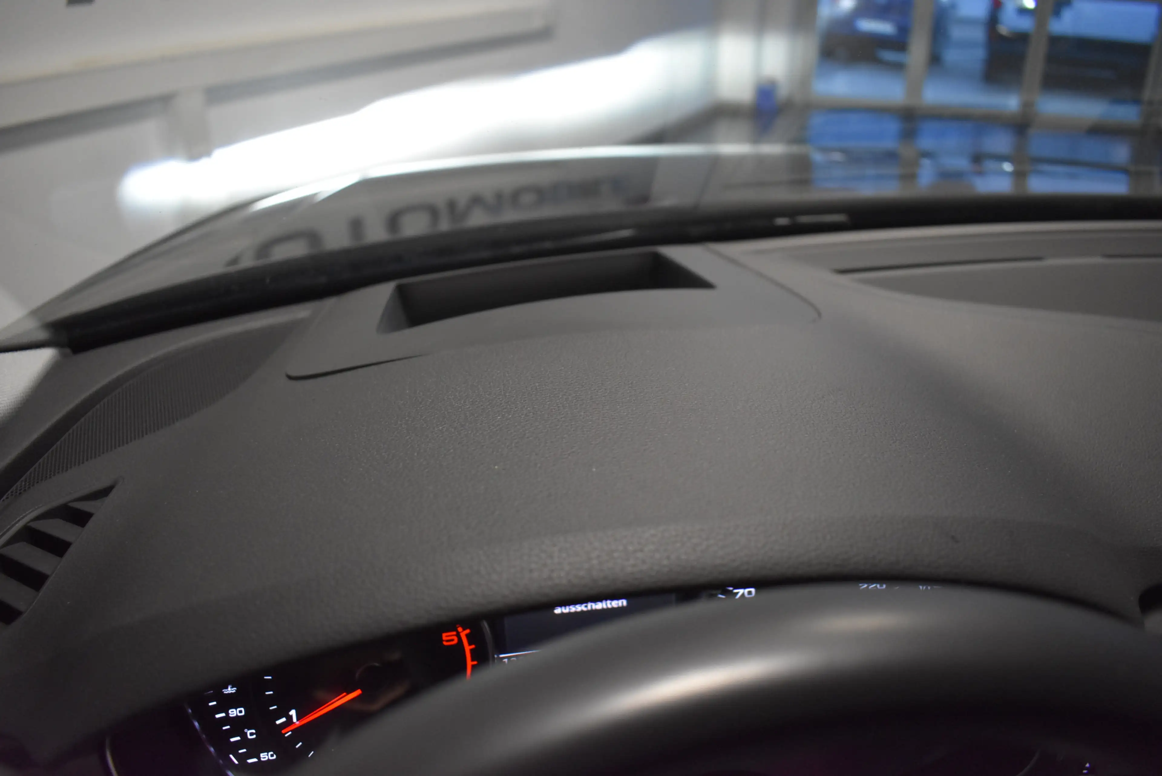 Audi A4 40 TDI advanced Navi LED Head-Up Panoram Temp — photo 13