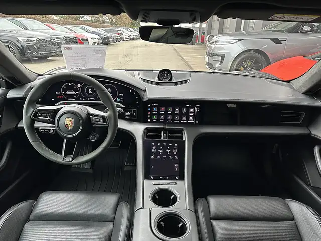 Porsche Taycan GTS Sport Turismo Aut. Ansicht 18