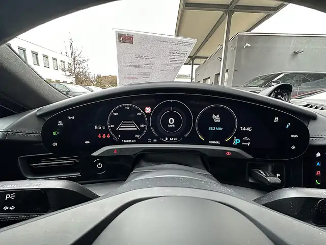 Porsche Taycan GTS Sport Turismo Aut. Ansicht 23