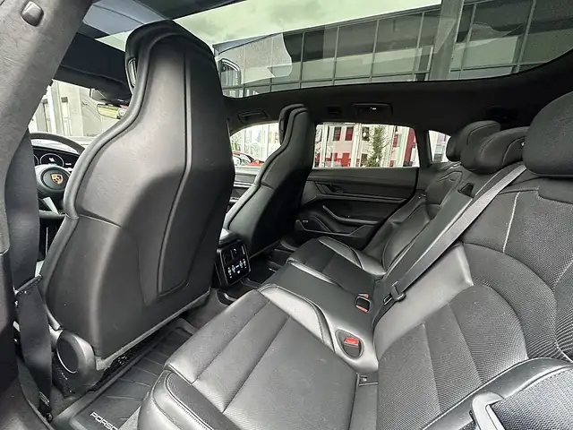Porsche Taycan GTS Sport Turismo Aut. Ansicht 14