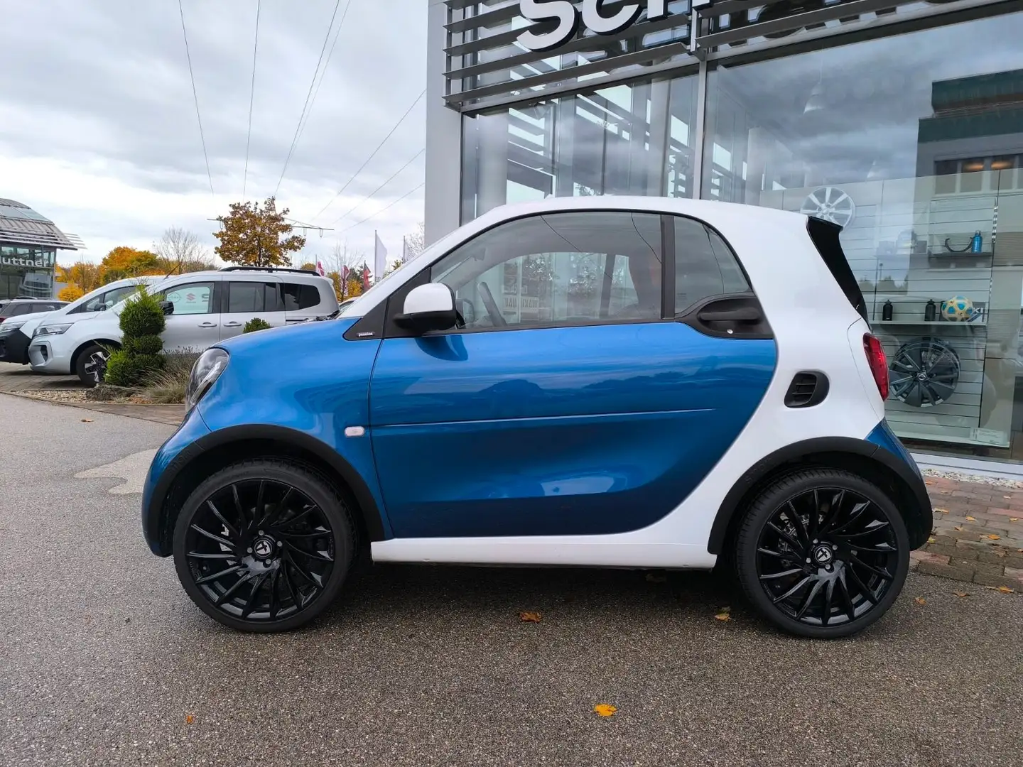 smart forTwo Coupe Panorama Sportanlage Weiß - 2